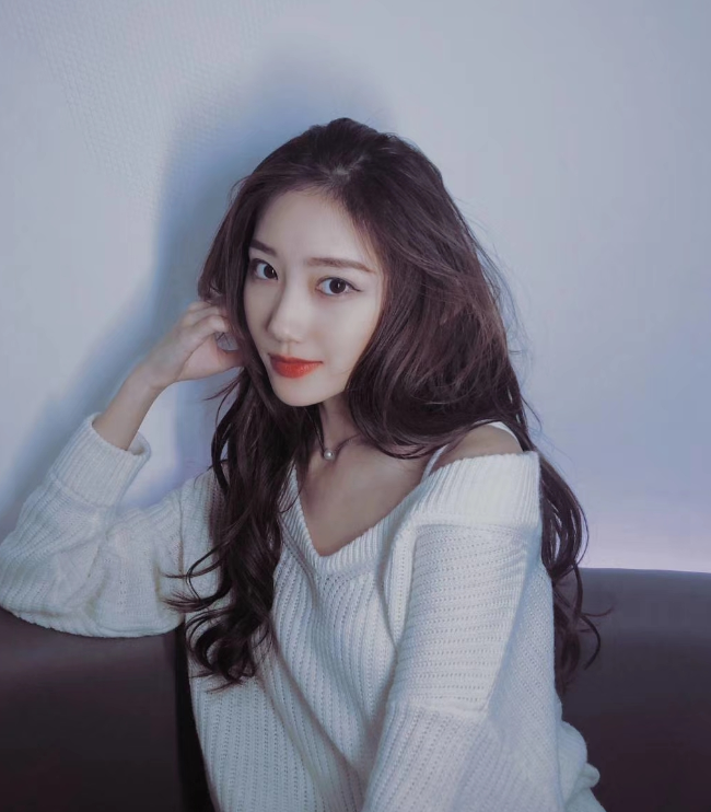 清纯可爱小妹